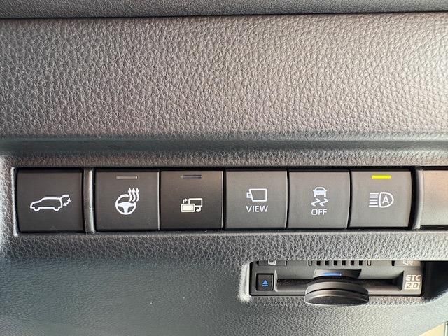 TOYOTA HARRIER HYBRID 2021 Image 31