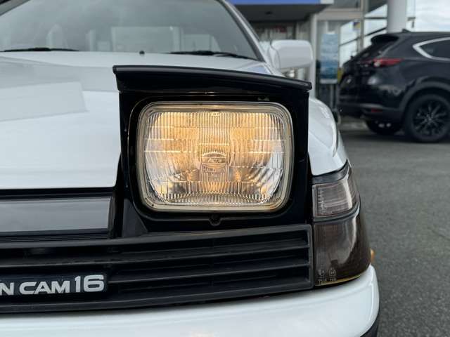 TOYOTA CELICA 1987 Image 31