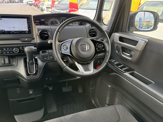 HONDA N BOX CUSTOM 4WD 2023 Image 31