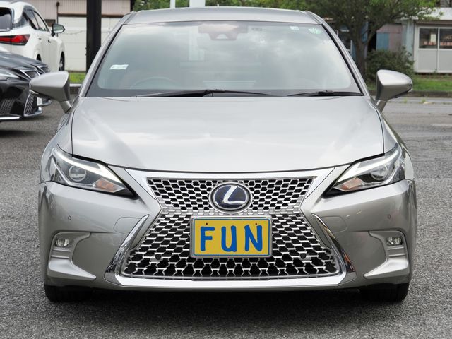 TOYOTA LEXUS CT200H 2022 Image 31