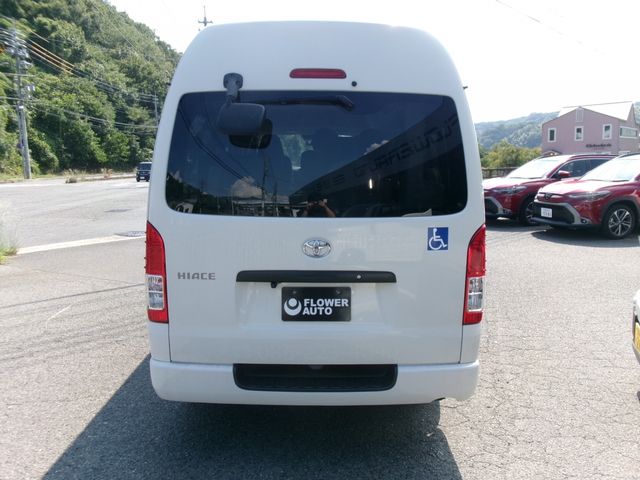 TOYOTA HIACE VAN 2WD 2020 Image 31