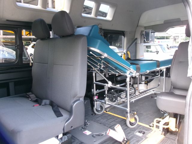 TOYOTA HIACE VAN 2WD 2020 Image 31