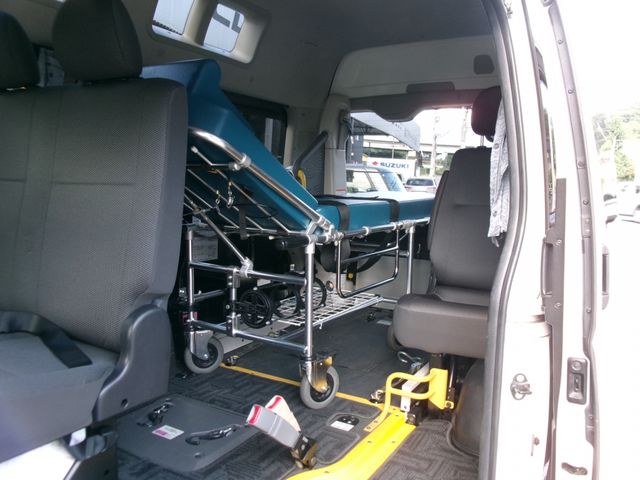 TOYOTA HIACE VAN 2WD 2020 Image 31