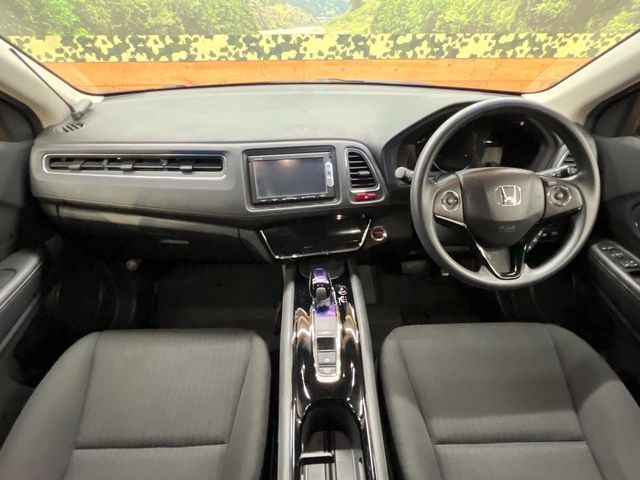 HONDA VEZEL HYBRID 2014 Image 31