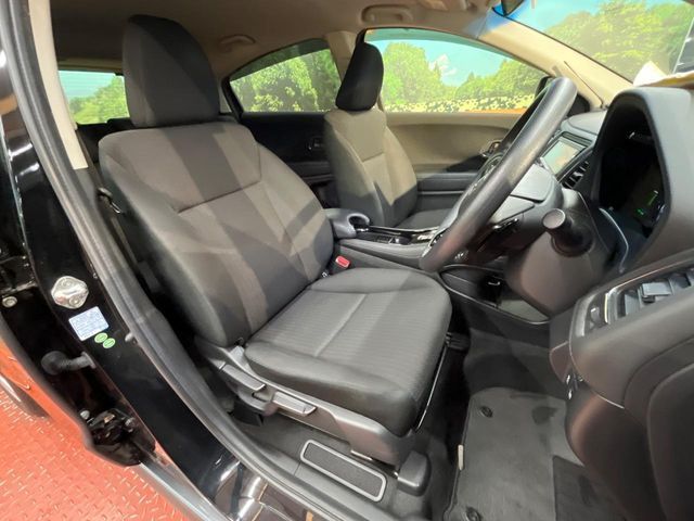 HONDA VEZEL HYBRID 2014 Image 31