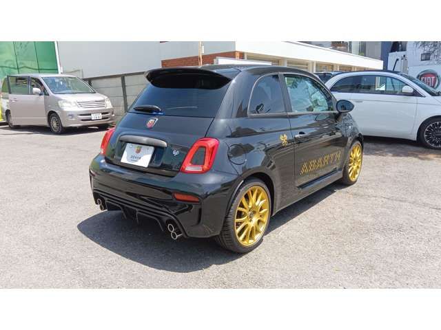 FIAT ABARTH 695 2024 Image 31