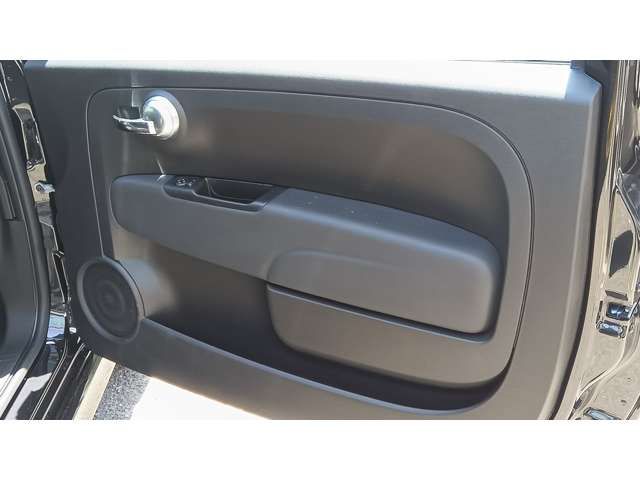 FIAT ABARTH 695 2024 Image 31