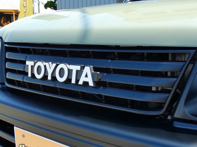 TOYOTA LANDCRUISER PRADO 2000 Image 31