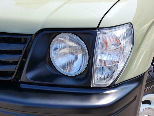 TOYOTA LANDCRUISER PRADO 2000 Image 31