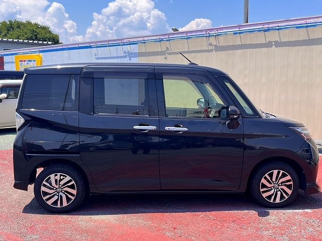 TOYOTA TANK 2018 Image 31