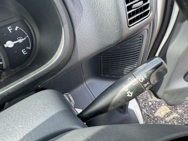 HONDA ACTY TRUCK 4WD 2003 Image 31