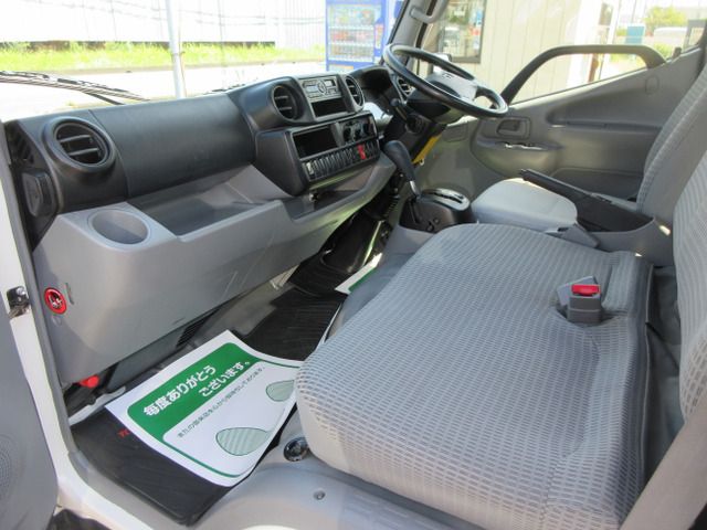 TOYOTA TOYOACE 2017 Image 31
