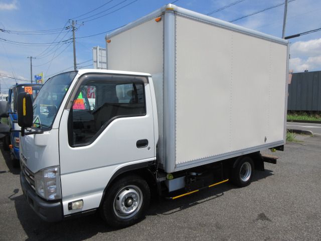 ISUZU  2014 Image 31