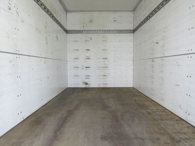 ISUZU  2014 Image 31