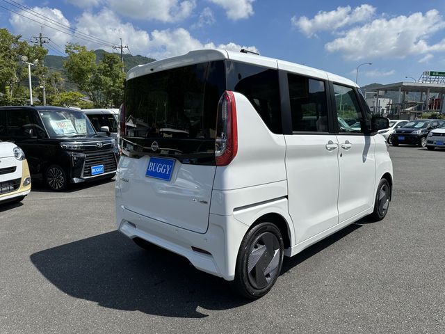 NISSAN ROOX 2024 Image 31