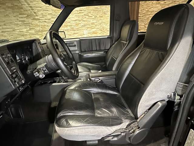 GMC TYPHOON 1992 Image 31