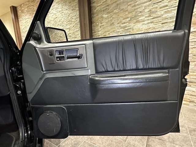 GMC TYPHOON 1992 Image 31