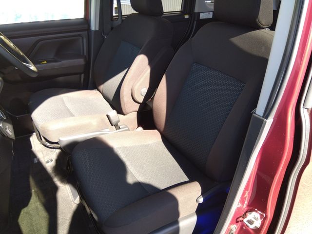 TOYOTA ROOMY 2021 Image 31