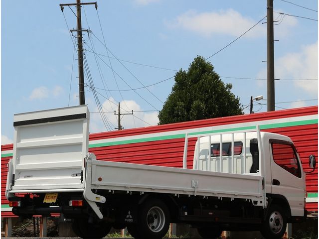 MITSUBISHI CANTER 2018 Image 31