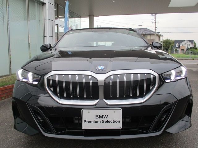 BMW 5SERIES TOURING 2024 Image 31