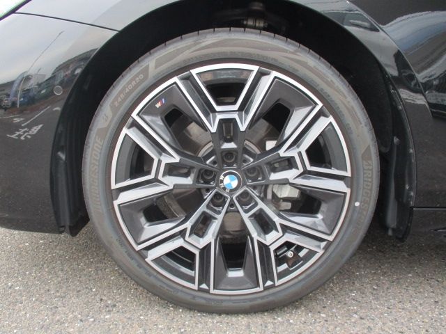 BMW 5SERIES TOURING 2024 Image 31