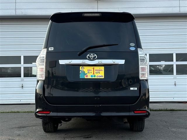 TOYOTA VOXY 4WD 2011 Image 31