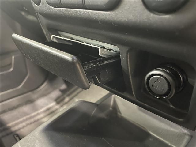 SUZUKI JIMNY 4WD 2008 Image 31