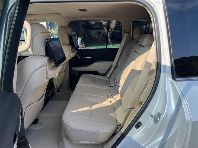 TOYOTA LANDCRUISER WAGON 2023 Image 31