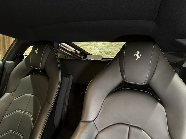 FERRARI 488GTB 2017 Image 31