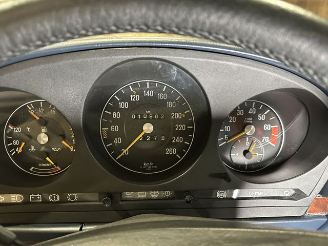 MERCEDES BENZ SL CLA 1987 Image 31