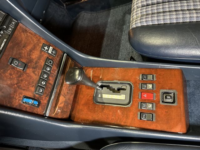 MERCEDES BENZ SL CLA 1987 Image 31