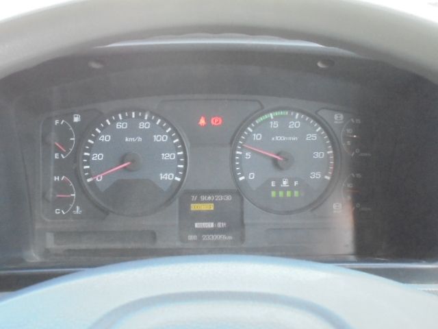 MITSUBISHI FUSOU FIGHTER 2014 Image 31