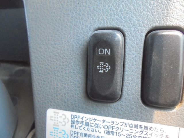 MITSUBISHI FUSOU FIGHTER 2014 Image 31