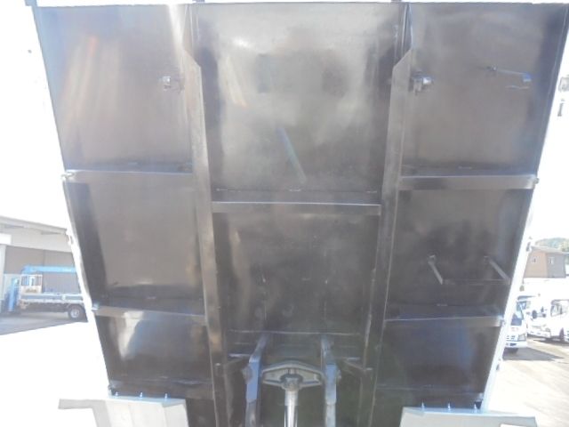 MITSUBISHI FUSOU FIGHTER 2014 Image 31