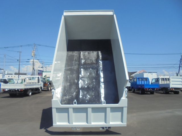 MITSUBISHI FUSOU FIGHTER 2014 Image 31