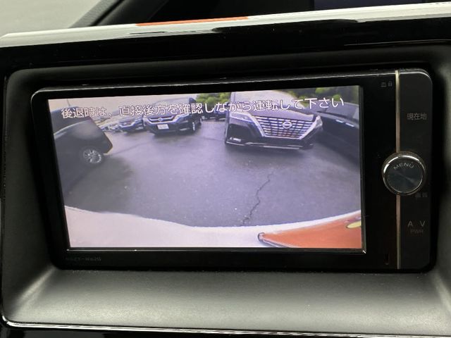 TOYOTA VOXY 2017 Image 31