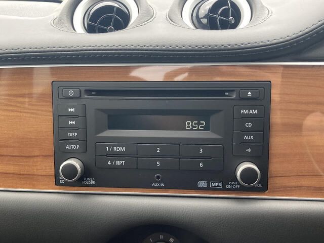 MITSUOKA VIEWT 2021 Image 31