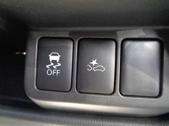 MITSUBISHI EK CUSTOM 2015 Image 31