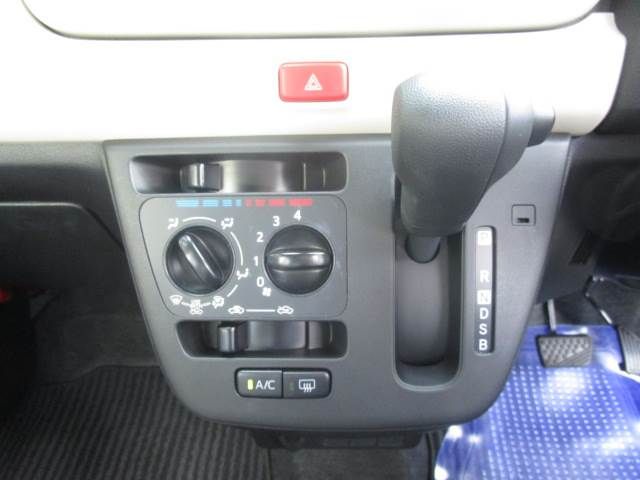 DAIHATSU MIRA TOCOT 2018 Image 31