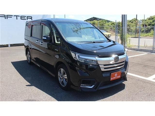 HONDA STEPWAGON E:HEV SPAD 2017 Image 31