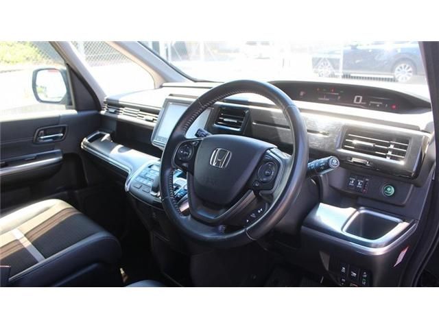 HONDA STEPWAGON E:HEV SPAD 2017 Image 31