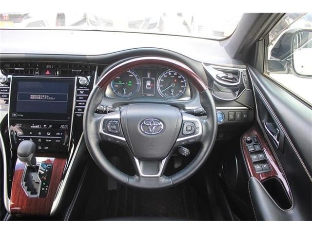 TOYOTA HARRIER HYBRID 2014 Image 31