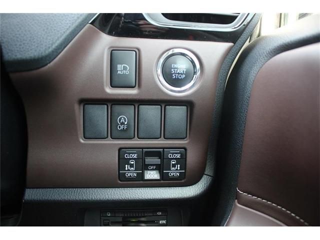 TOYOTA ESQUIRE 2015 Image 31