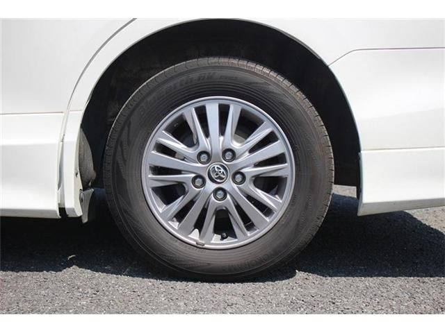 TOYOTA ESQUIRE 2015 Image 31