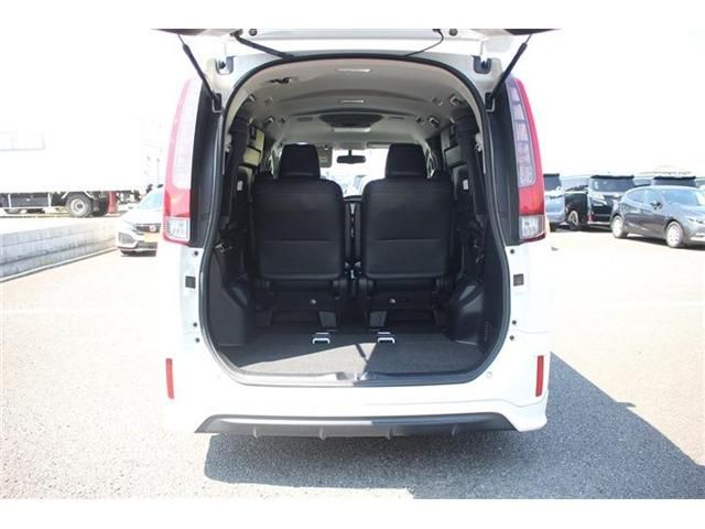 TOYOTA ESQUIRE 2015 Image 31