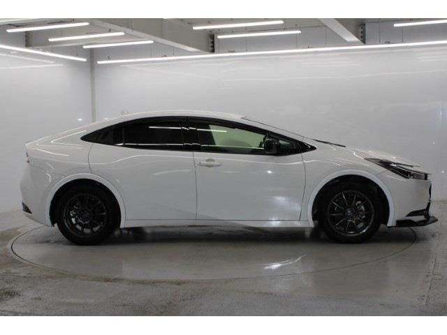 TOYOTA PRIUS 2023 Image 31