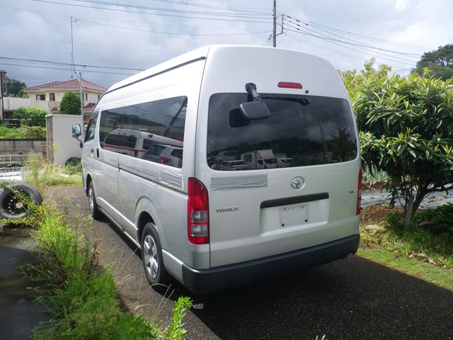 TOYOTA HIACE COMMUTER 4WD 2007 Image 31