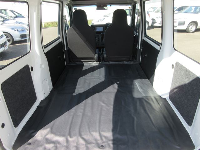 DAIHATSU HIJET CARGO 4WD 2021 Image 31