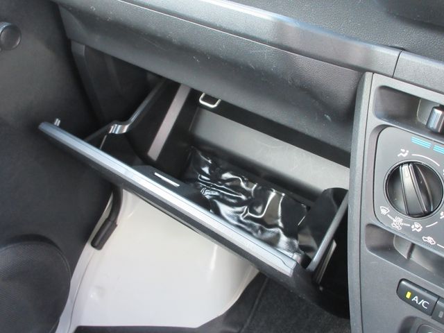 DAIHATSU HIJET CARGO 4WD 2021 Image 31