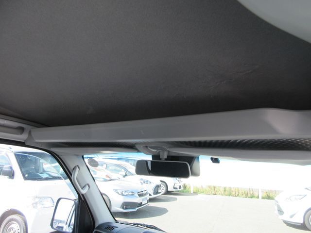 DAIHATSU HIJET CARGO 4WD 2021 Image 31